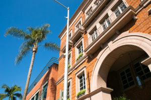 Periodontist in Beverly hills office outside view